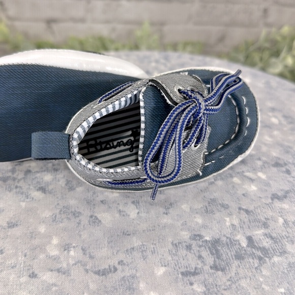 Rising Star ⭐️ Navy & Gray Soft Vinyl Boat Shoes Infant Boy Size 3 to 6 months - Picture 7 of 8